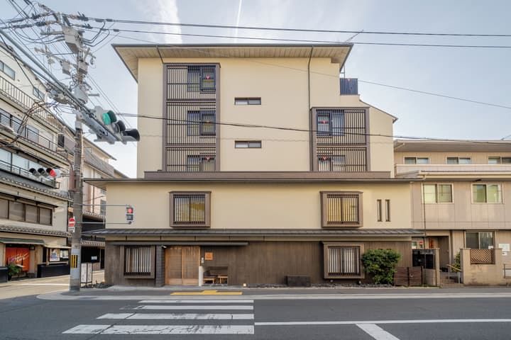 RESI STAY Hachi Inn