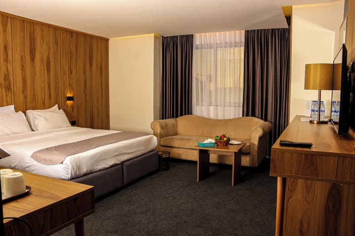 Sandy Palace Hotel