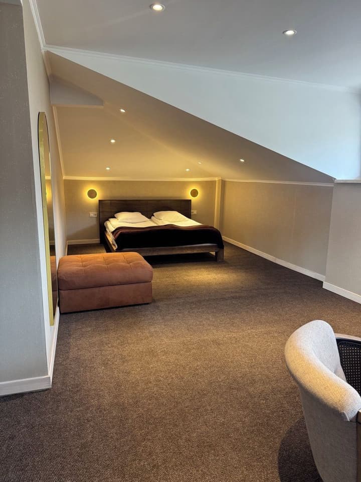 Good Aura Hotel