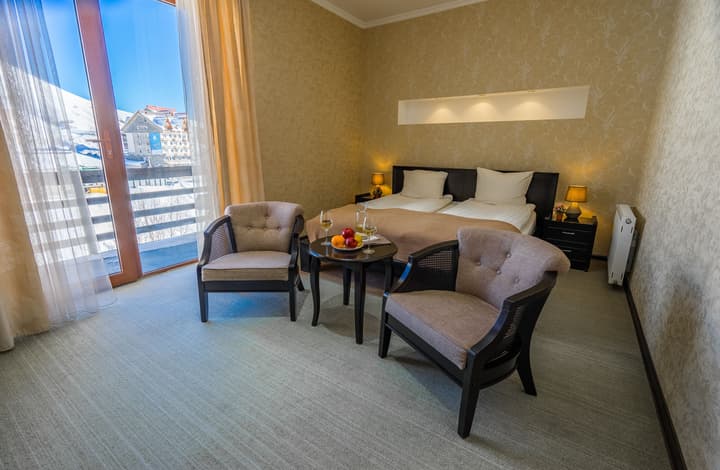 Good Aura Hotel