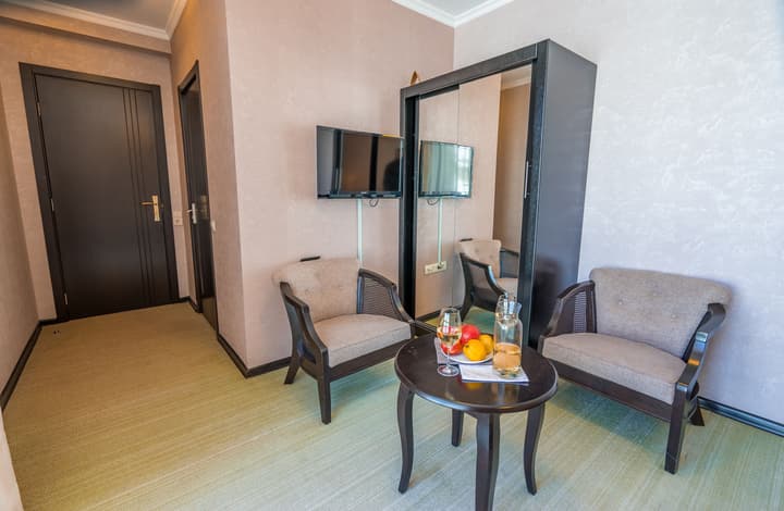 Good Aura Hotel