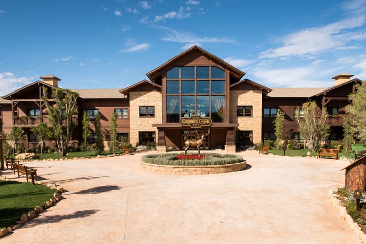 PortAventura Hotel Colorado - Includes unlimited access to PortAventura Park & 1 day access to Ferrari Land
