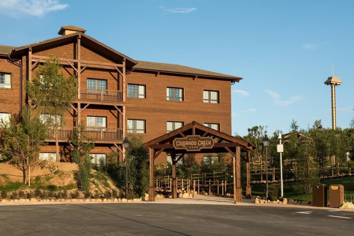 PortAventura Hotel Colorado - Includes unlimited access to PortAventura Park & 1 day access to Ferrari Land