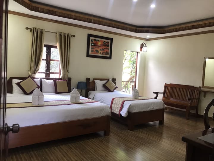 Xayana Home