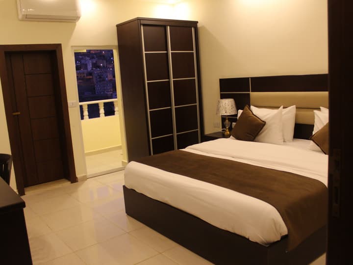 Shaqilath Hotel