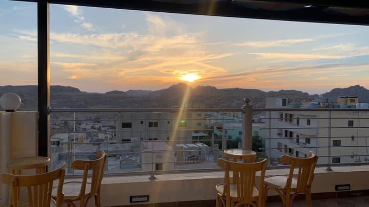 Shaqilath Hotel