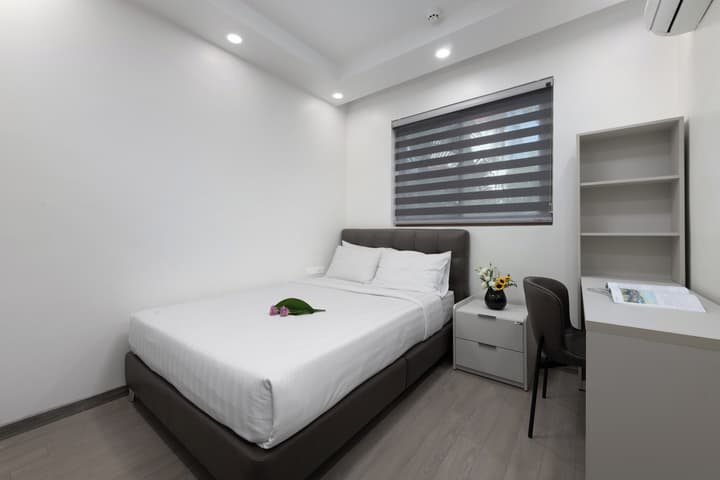 Sunflower International Village