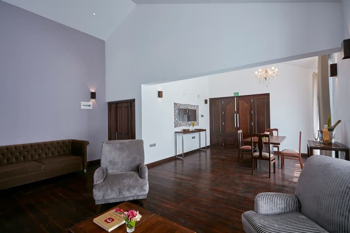 Galway Heights Hotel