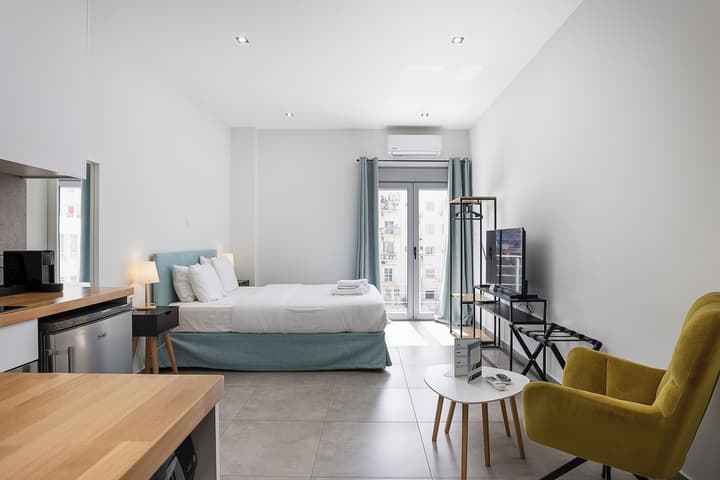 The Omnia Collection Pagrati