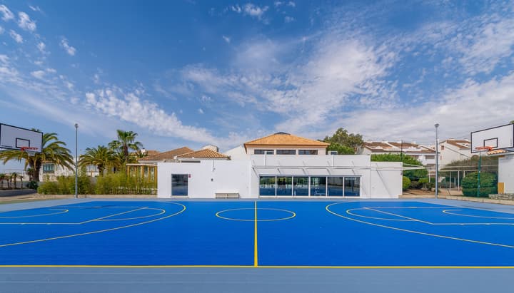 Golden Club Cabanas
