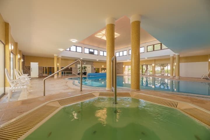 Golden Club Cabanas
