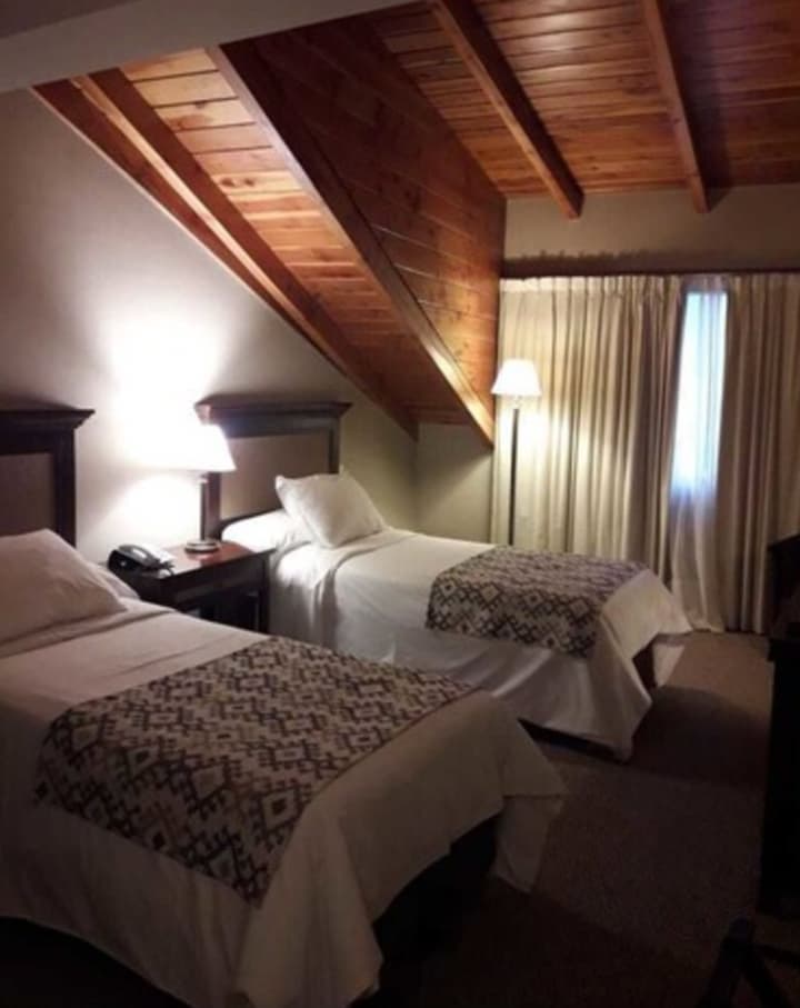 Cacique Inacayal Lake & Spa Hotel