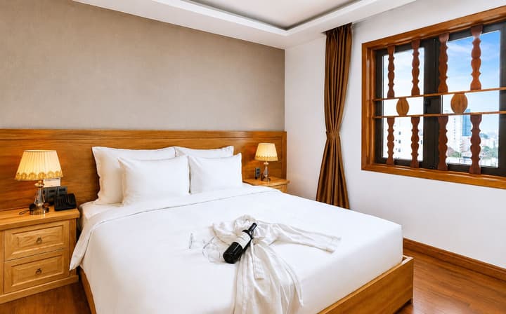 Sunny Ocean Hotel & Spa