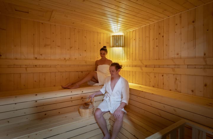 Sunny Ocean Hotel & Spa
