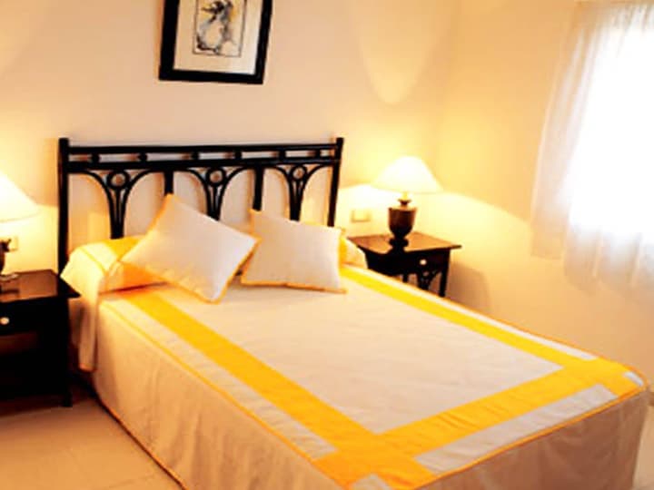 Apartamentos Esmeralda