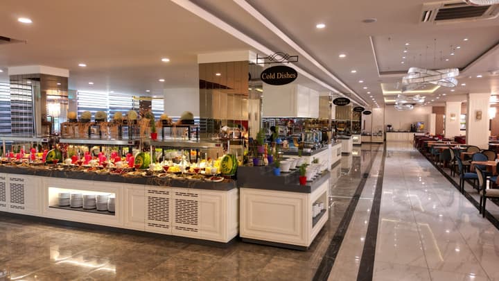 Aydinbey Queen's Palace & Spa - Ultra All Inclusive