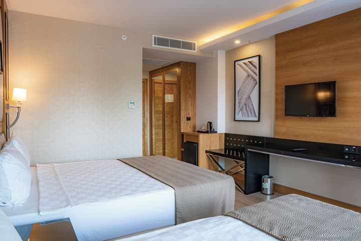 Aydinbey Queen's Palace & Spa - Ultra All Inclusive