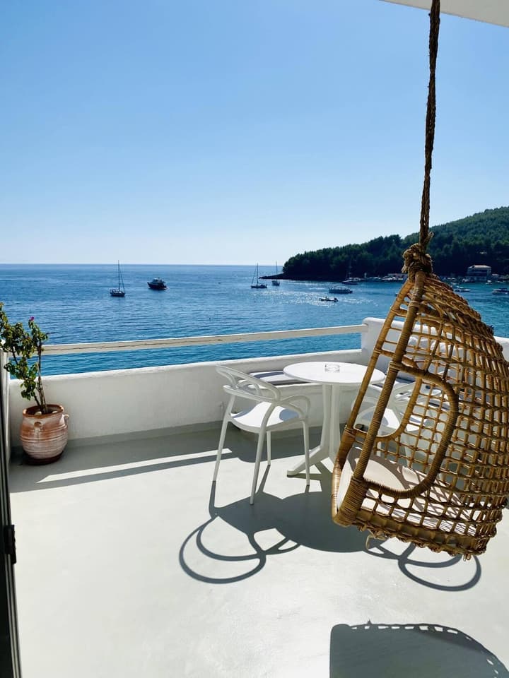 Geo & Art Boutique Hotel