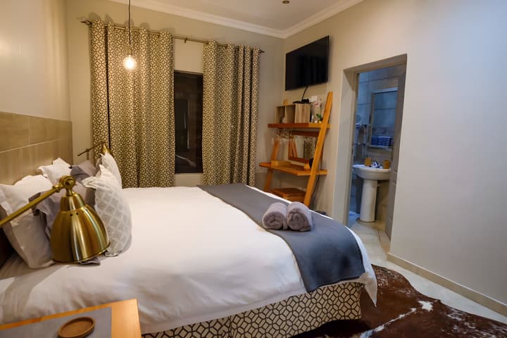 St Lucia Livingston Lodge