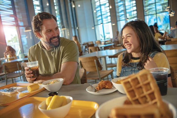 Universal's Endless Summer Resort - Dockside Inn and Suites