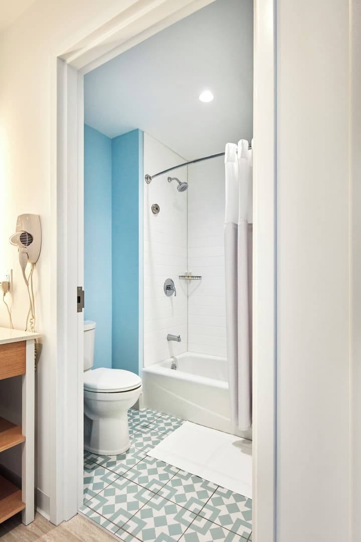 Universal's Endless Summer Resort - Dockside Inn and Suites