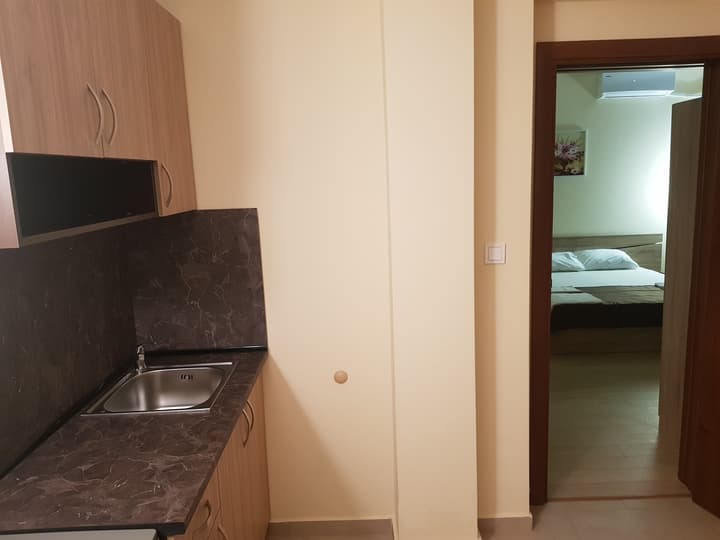Twain Apart & Rooms