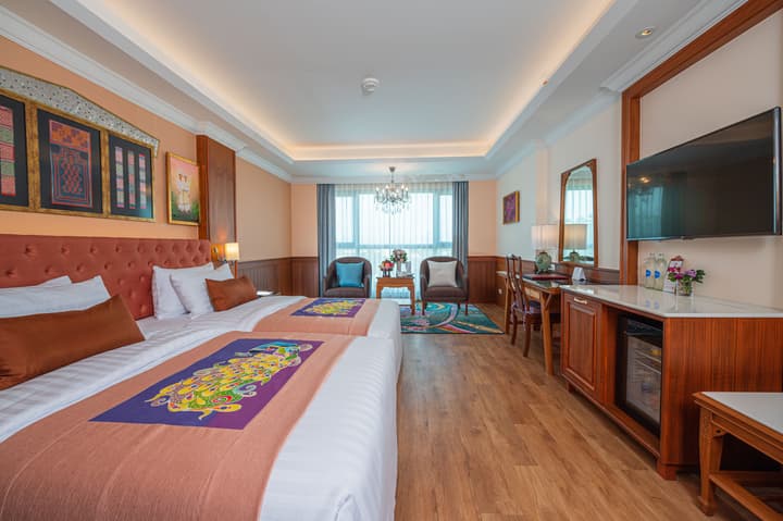 Empress Premier Hotel