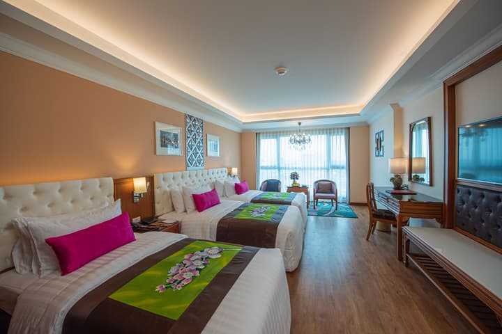 Empress Premier Hotel