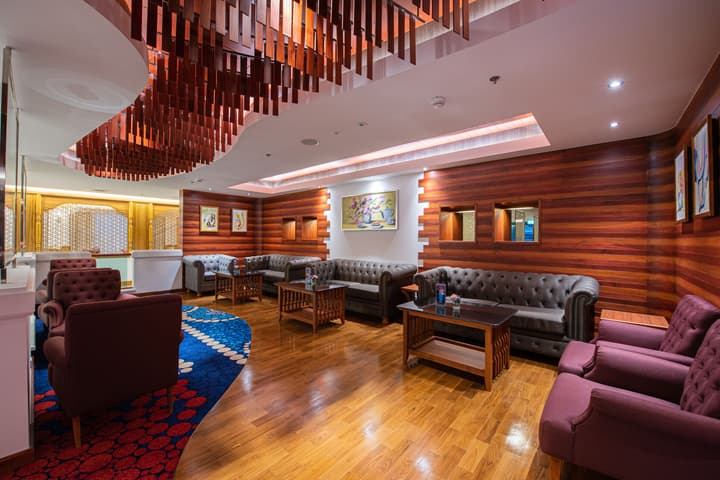 Empress Premier Hotel