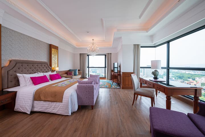 Empress Premier Hotel