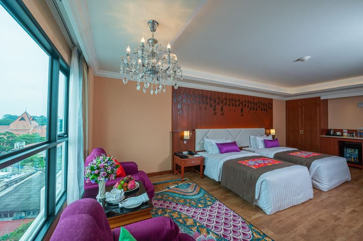 Empress Premier Hotel