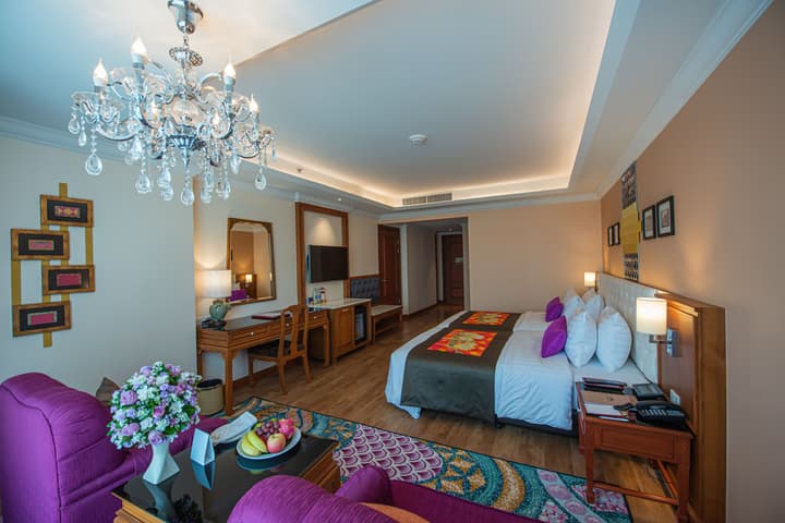 Empress Premier Hotel