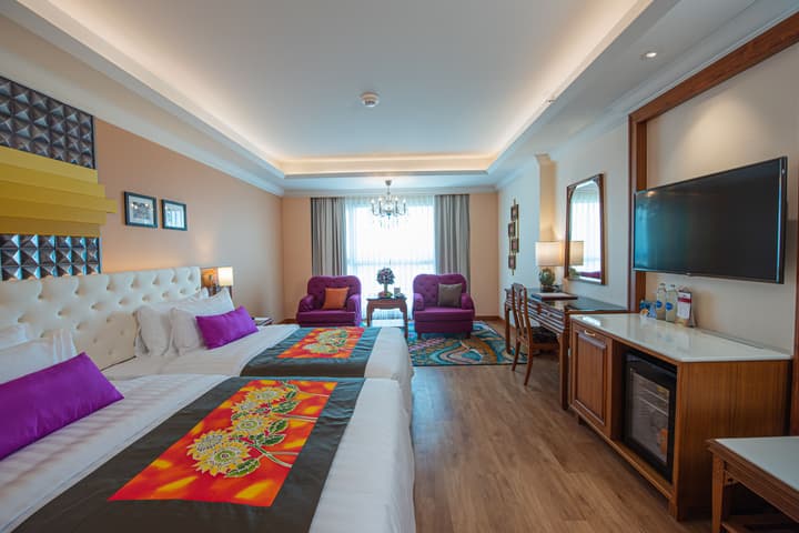 Empress Premier Hotel
