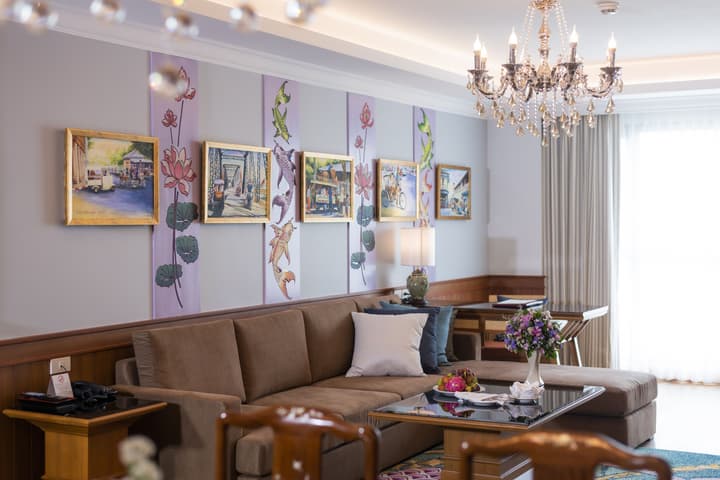 Empress Premier Hotel