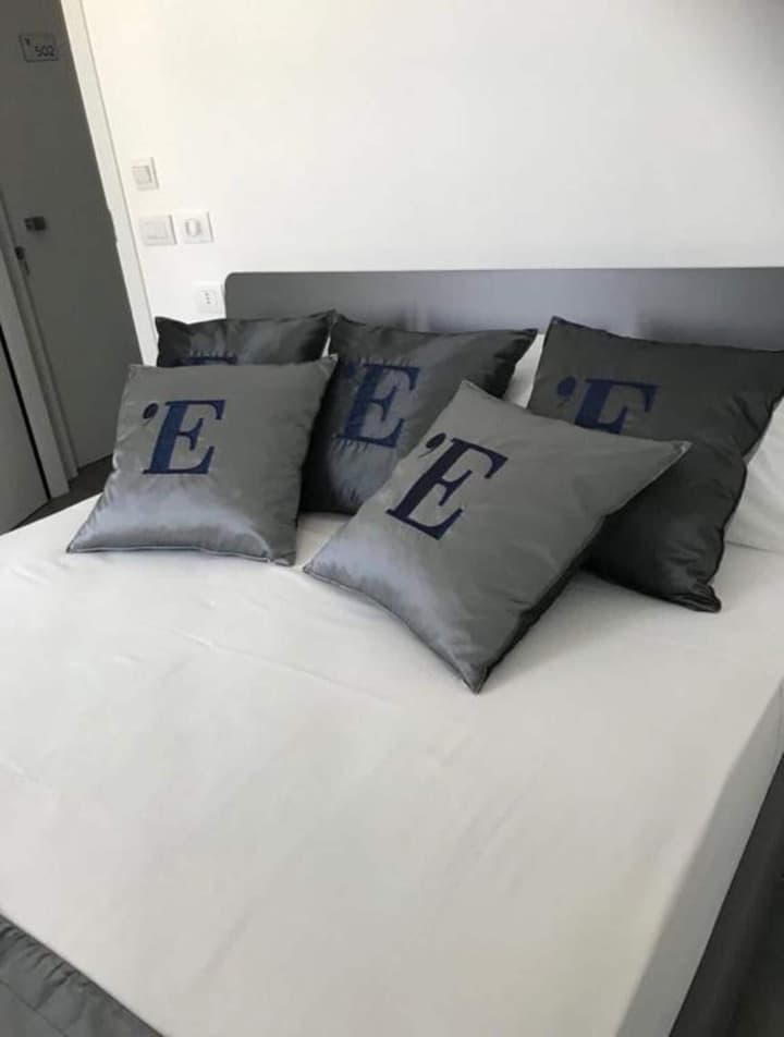 Essenza Hotel