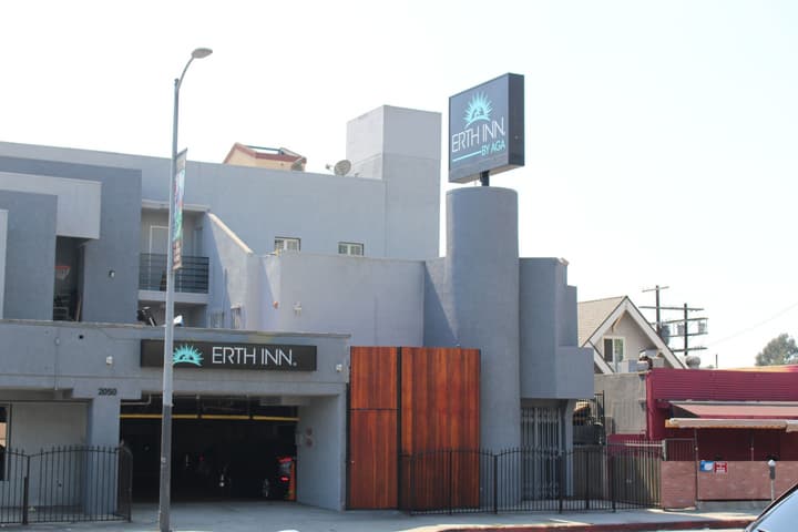 ERTH INN by AGA Los Angeles