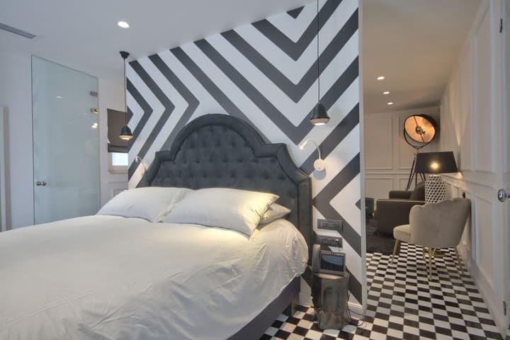 HOLM Boutique &Spa - IK Collection