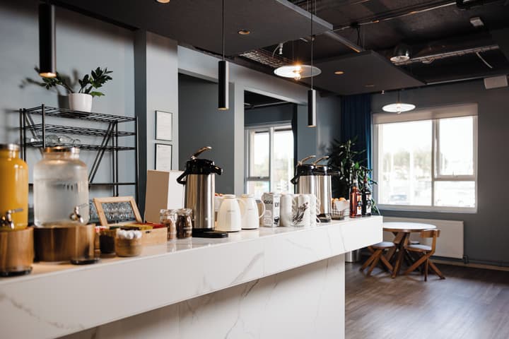 ODDSSON Midtown Hotel