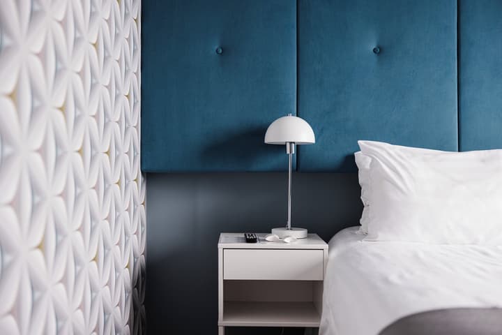ODDSSON Midtown Hotel