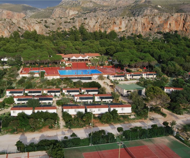 Happy Camp in El Bahira Camping Village