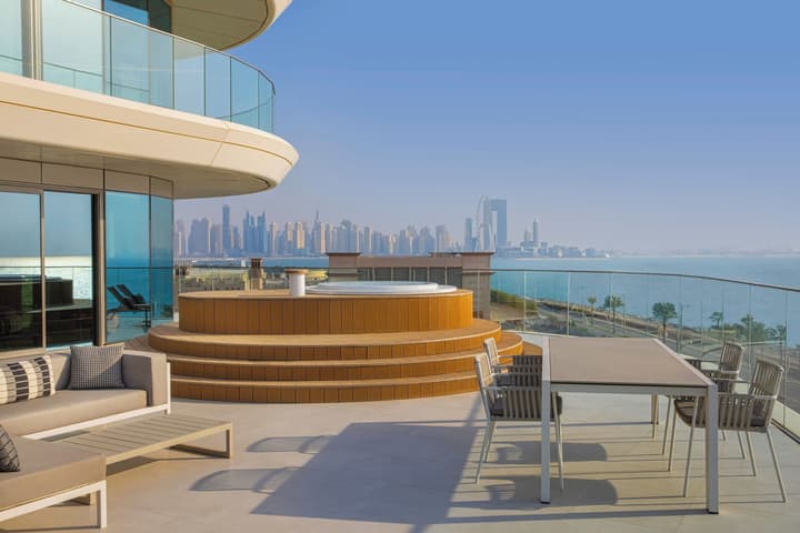W Dubai - The Palm