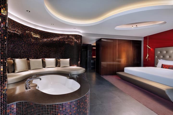 W Dubai - The Palm