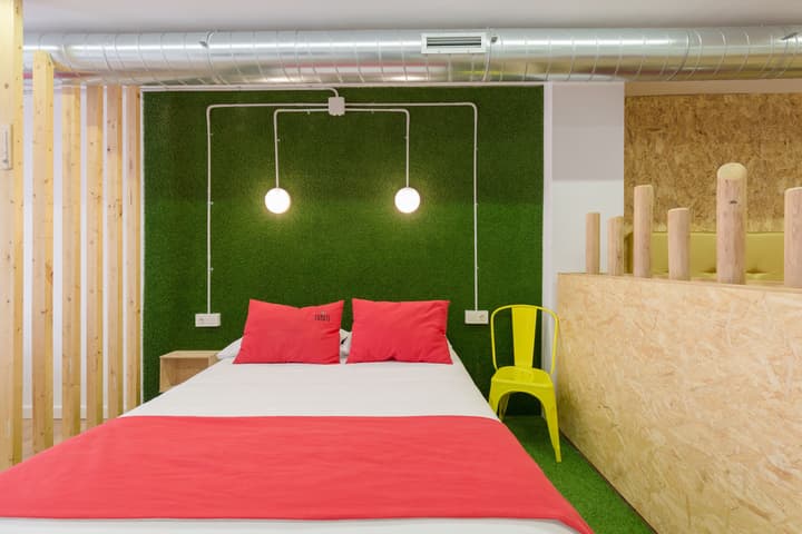 Tomate Rooms