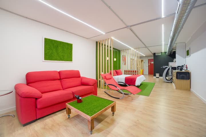 Tomate Rooms