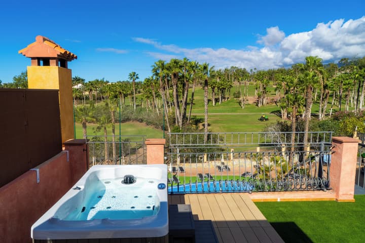 Hotel Villa Mandi Golf Resort