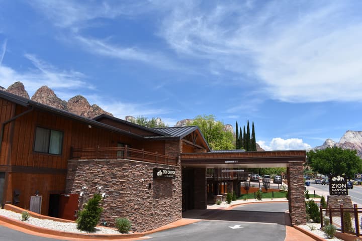 Zion Canyon Lodge