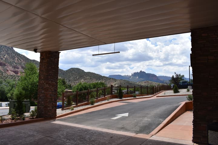 Zion Canyon Lodge