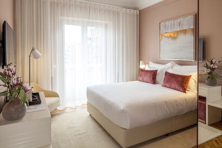 Luzeiros Suites