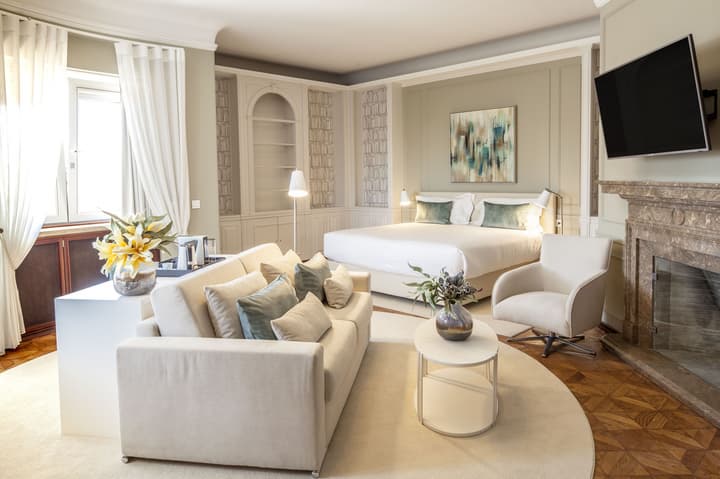 Luzeiros Suites