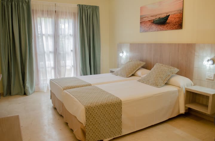 Klayman Olivina Aparthotel